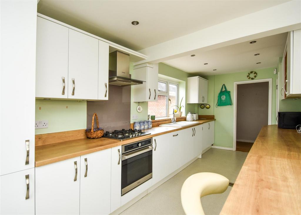 68 Clee View Road - Kitchen.jpg