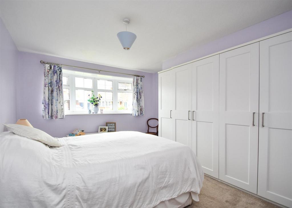 68 Clee View Road - Bedroom 1 (2).jpg