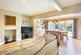 Kitchen seating area