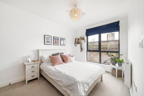 1 bedroom flat for sale - Coal Lane, SW9