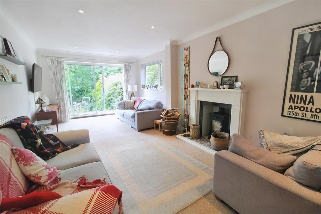 Arno Vale Road, Woodthorpe, Nottingham 3 bed detached house for sale