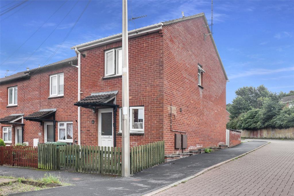 Long Meadow Drive, Barnstaple, EX32 2 bed end of terrace house for sale