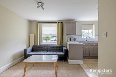 3 Carew Close, Chafford Hundred, Grays, RM16 6RZ
