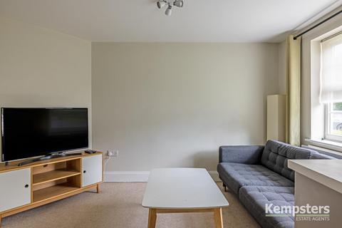 3 Carew Close, Chafford Hundred, Grays, RM16 6RZ