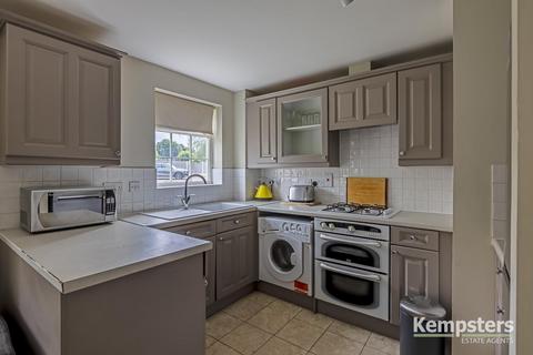 3 Carew Close, Chafford Hundred, Grays, RM16 6RZ