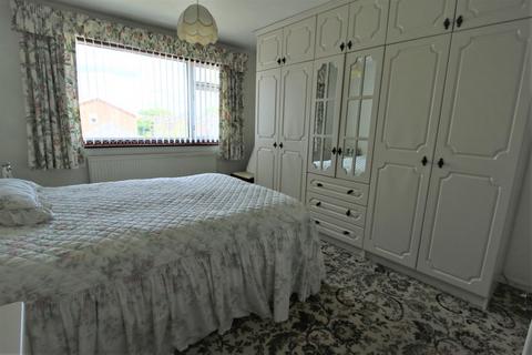 56 Chillington Drive, Codsall, Wolverhampton, WV8 1AW