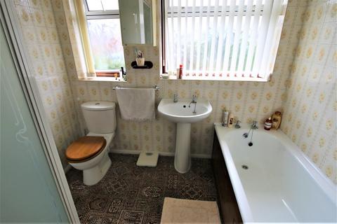 56 Chillington Drive, Codsall, Wolverhampton, WV8 1AW