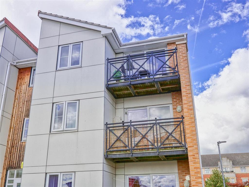 Archdale Close, Chesterfield S40 1 bed apartment for sale £95,000