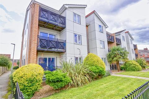 1 bedroom apartment for sale, Archdale Close, Chesterfield S40