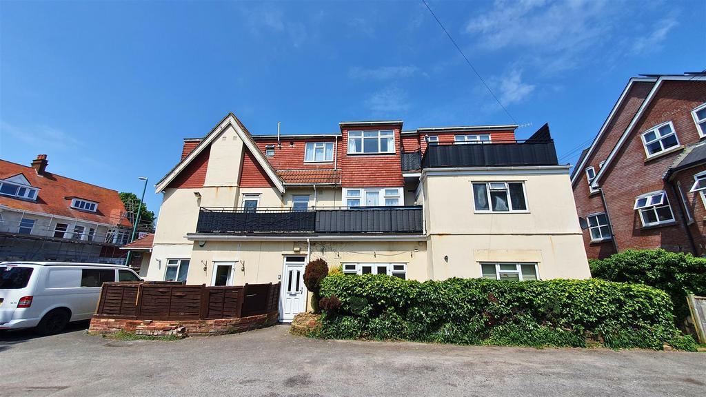 Sea Road, Bournemouth 2 bed apartment for sale £225,000
