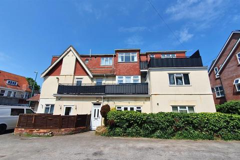 2 bedroom apartment for sale, Sea Road, Boscombe, Bournemouth