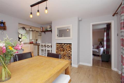 1, Mouland Cottages Dixons Lane, Broughton, Stockbridge, SO20 8AS