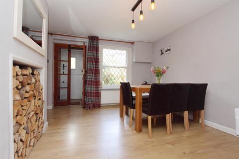 1, Mouland Cottages Dixons Lane, Broughton, Stockbridge, SO20 8AS