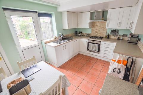 2 bedroom terraced house for sale, Leigh Road, Wimborne, BH21