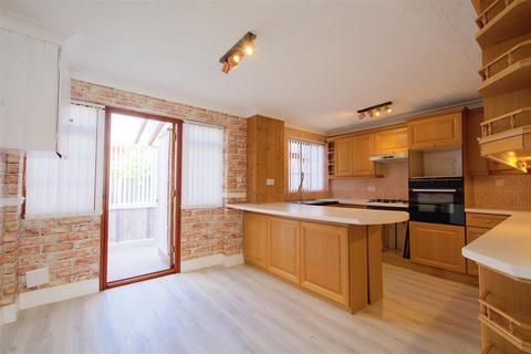 10 Beauclerk Drive, Nottingham, NG5 9BA