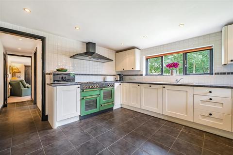 5 bedroom detached house for sale, Holsworthy Road, Hatherleigh, Okehampton