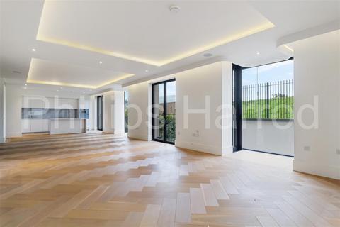 3 bedroom apartment to rent, St. Edmunds Terrace, St John's Wood, NW8