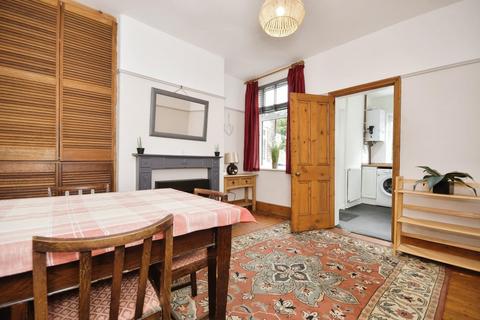 27 Clementson Road, Sheffield, S10 1GS