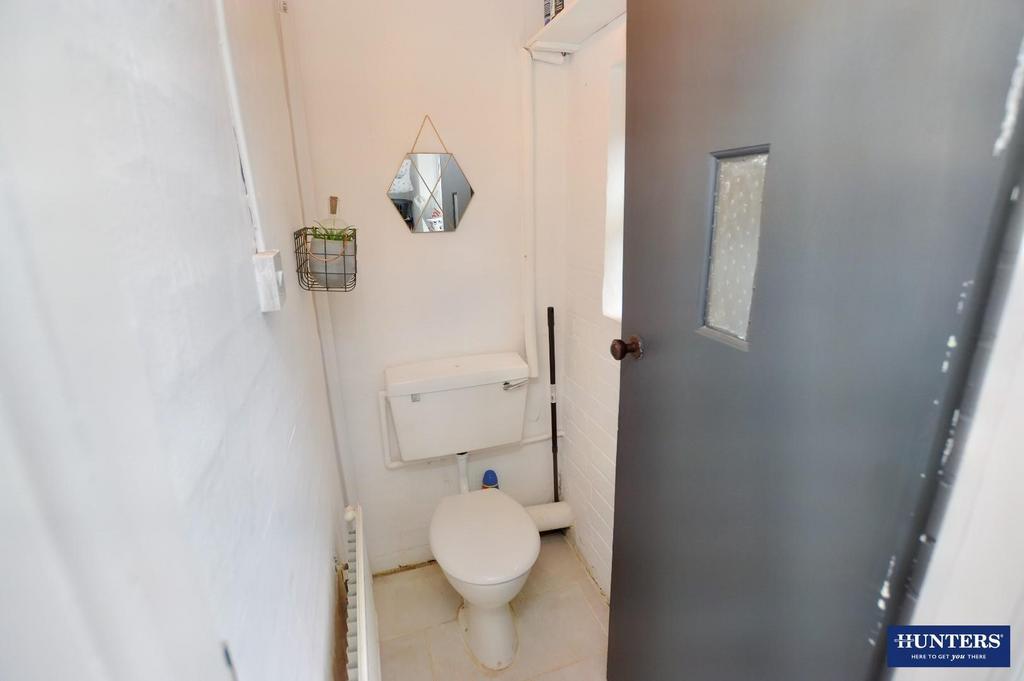 Ground floor wc
