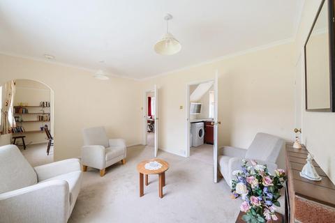 9 Scriftain Lane, Kirk Deighton, Wetherby, LS22 4DT