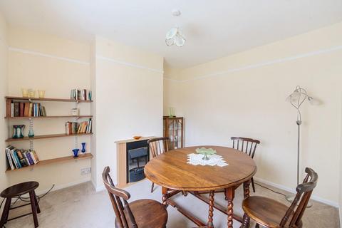 9 Scriftain Lane, Kirk Deighton, Wetherby, LS22 4DT