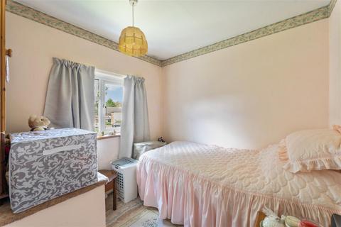 67 Broomfield, Guildford, GU2 8LH