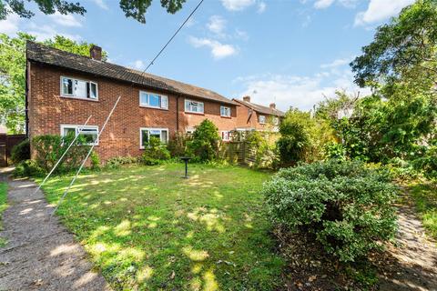 67 Broomfield, Guildford, GU2 8LH