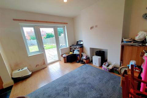 182 Coventry Road, Nuneaton, CV10 7AU