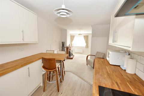 73 Beeston Common, Sheringham, NR26 8EU
