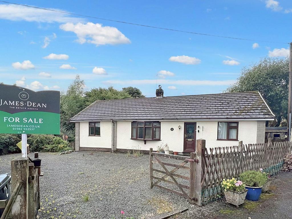 NewbridgeonWye, Llandrindod Wells, LD1 3 bed detached bungalow for
