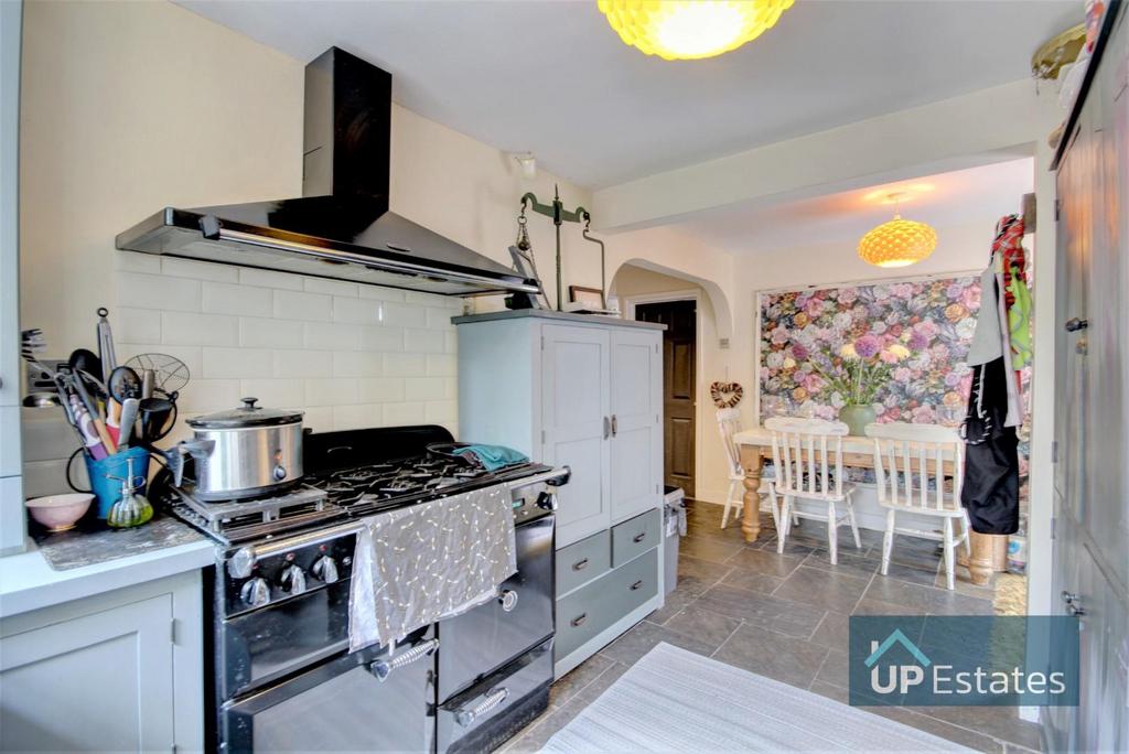 Kitchen diner