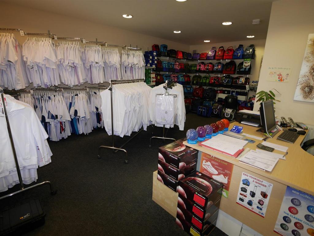 5 Village Courtyard Holme upon Spalding Moor Property £300 pcm (£69 pw)