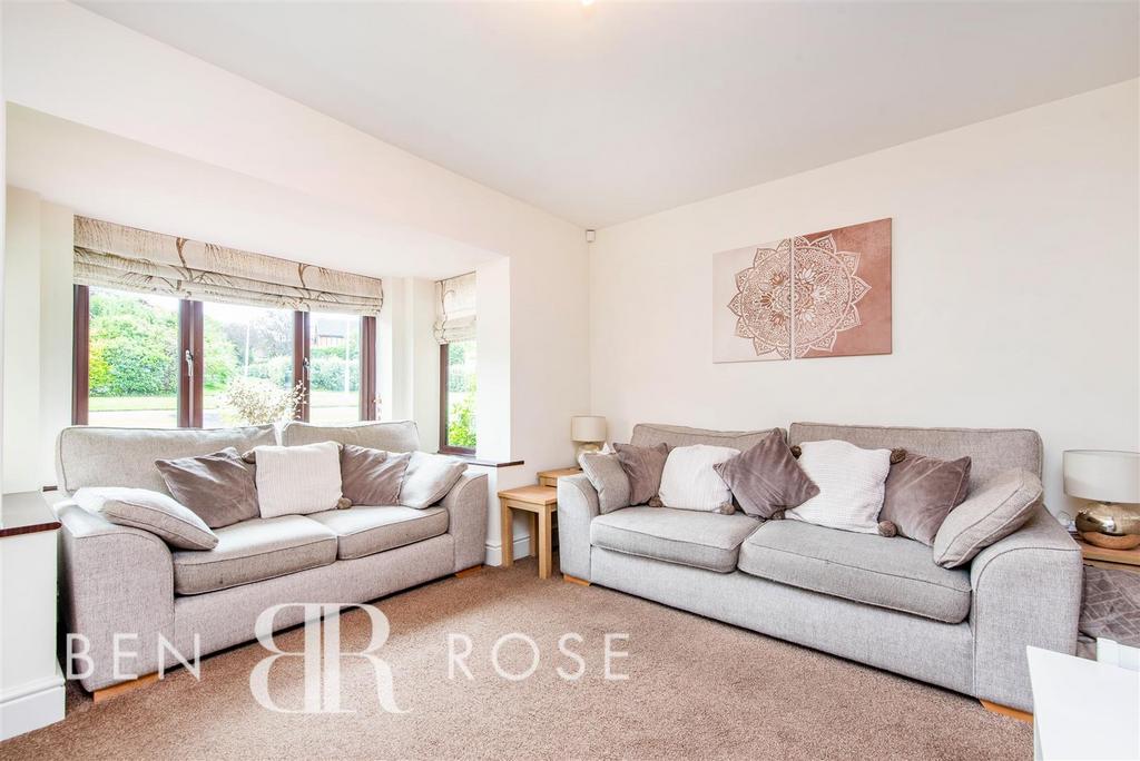 Dodney Drive, Lea, Preston 3 bed semidetached house for sale £224,950