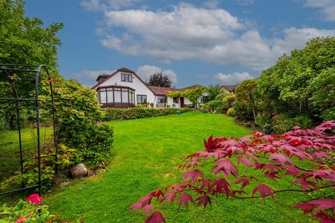 4 bedroom detached house for sale, Rhiew Revel Lane, Pant, Oswestry