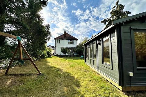 26 Sutherland Avenue, Petts Wood, Orpington, BR5 1QZ