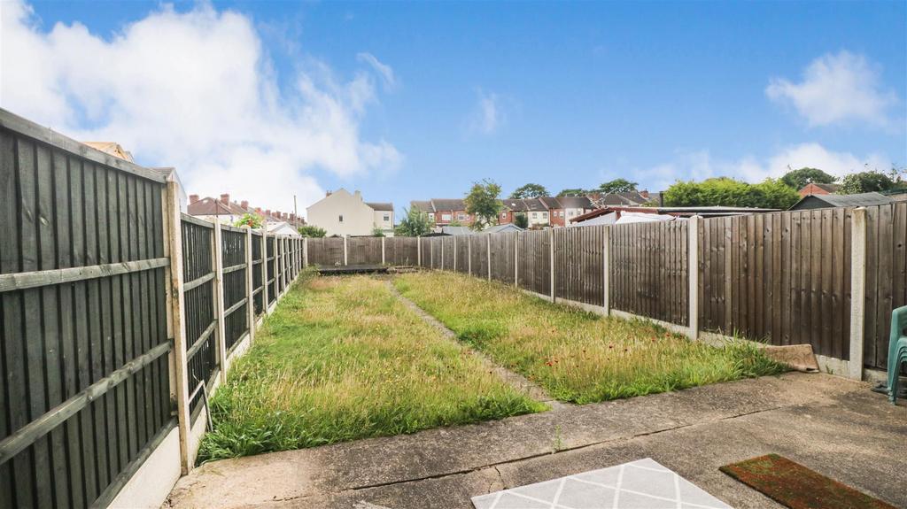 Dryden Road, Mexborough 3 bed terraced house for sale £75,000
