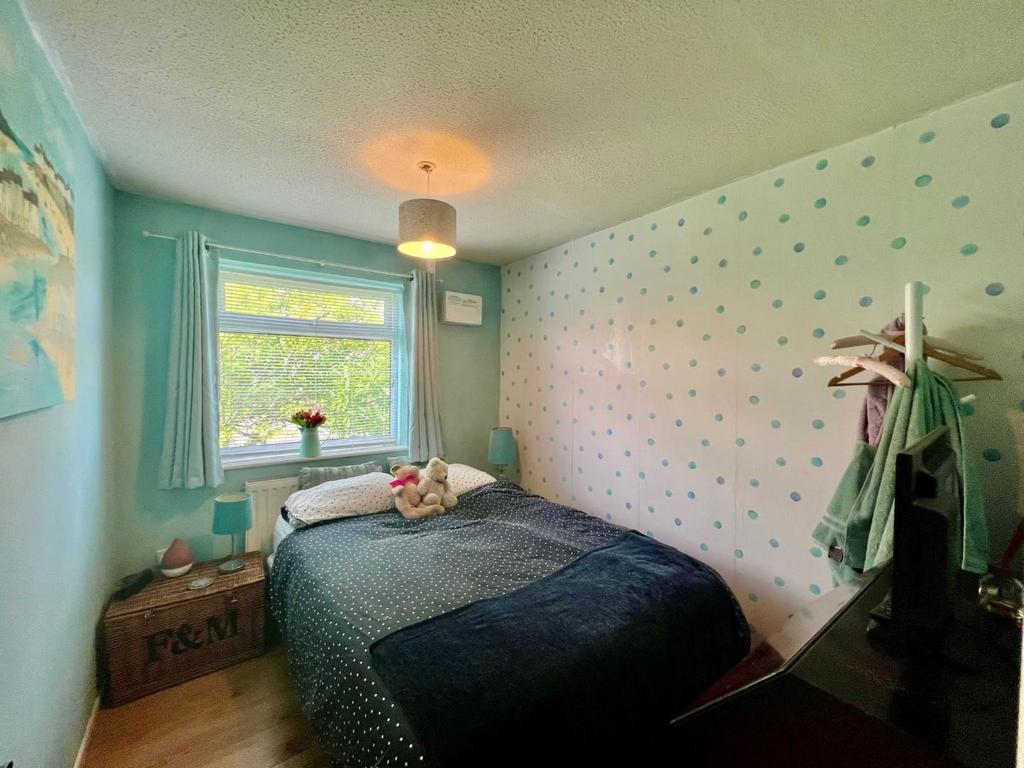 Bedroom 3.jpg