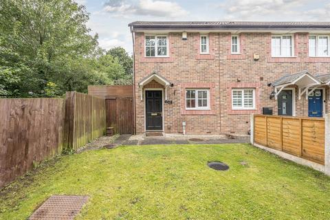 12 Delingpole Walk, Cradley Heath, B64 6DN