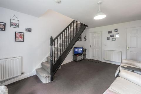 12 Delingpole Walk, Cradley Heath, B64 6DN