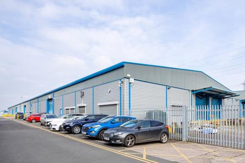 Industrial unit to rent, Hill Top Industrial Estate, West Bromwich B70
