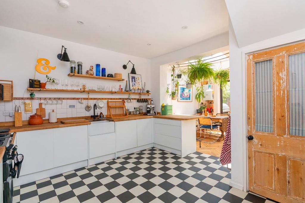 EVORGTSAE61 - Kitchen.Diner H.jpg