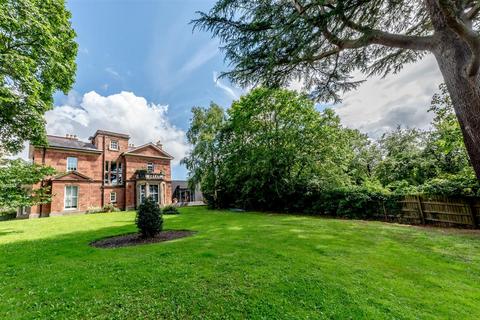 2 bedroom apartment for sale, Abbey Foregate, Shrewsbury