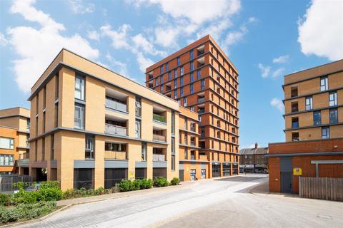 1 bedroom apartment for sale, High Street, Sutton