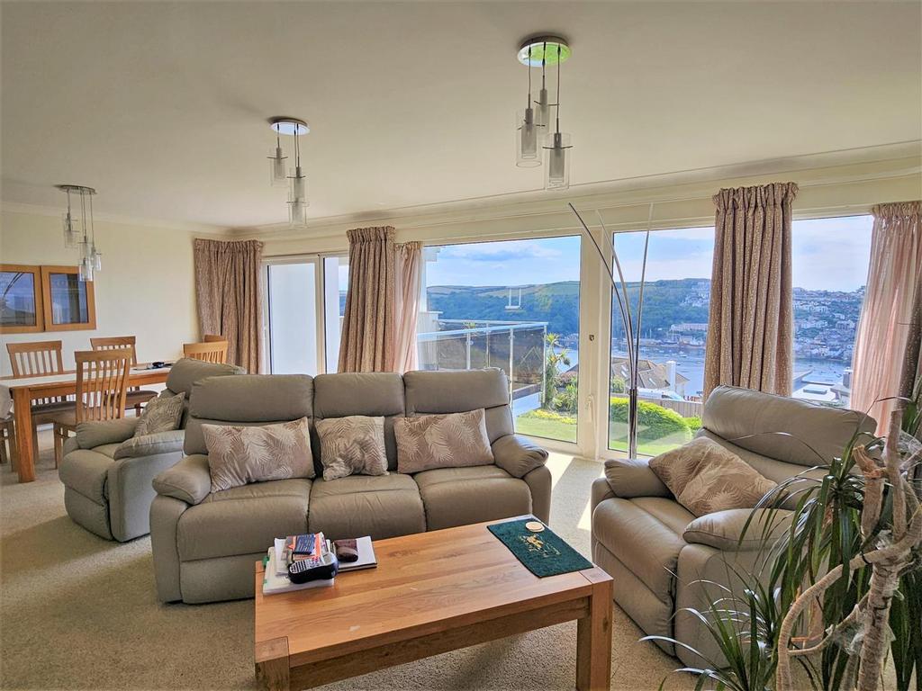Living room.jpg