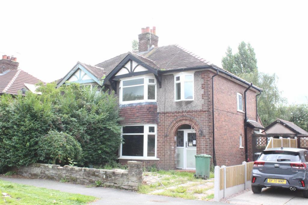 Manor Way, Crewe 3 bed semidetached house for sale £95,000