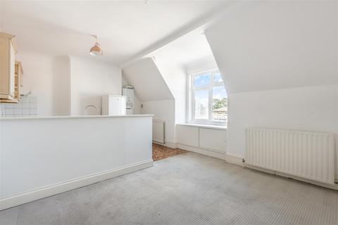 Sheen Lane, East Sheen, SW14