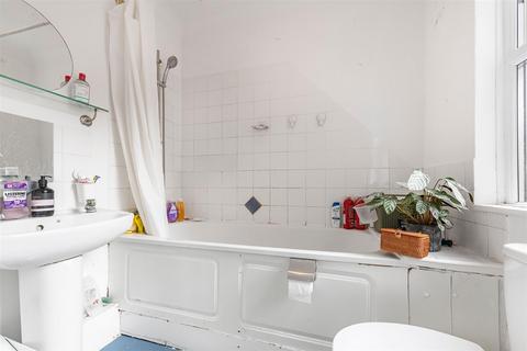 2 bedroom flat to rent, Sheen Lane, East Sheen, SW14