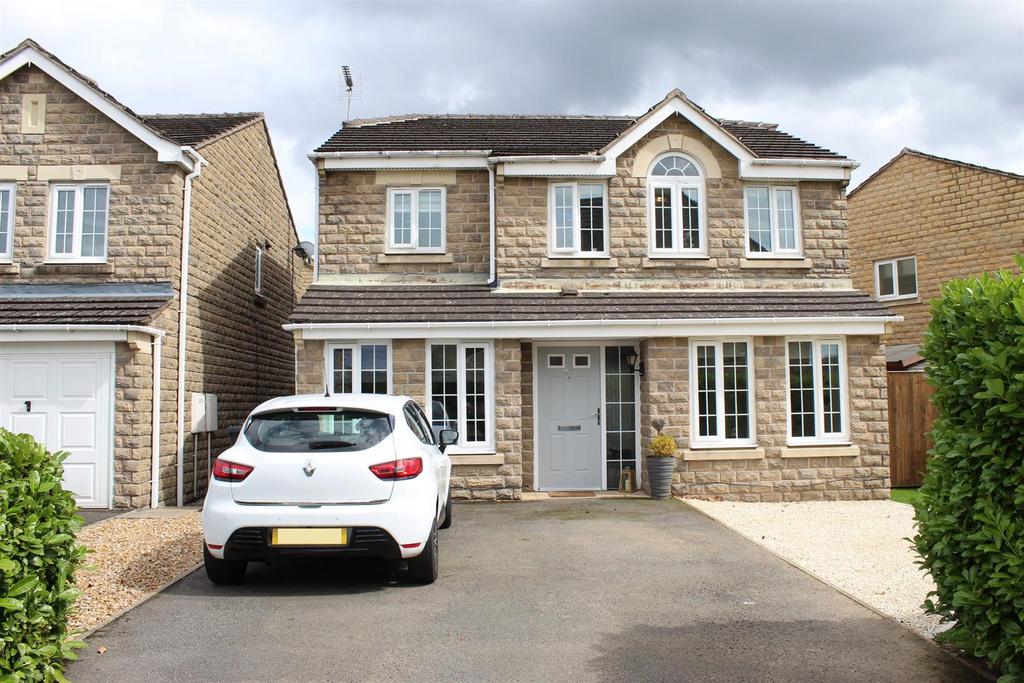 Hurst Crescent, Glossop 4 bed detached house for sale £485,000
