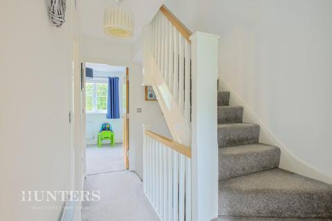 22 Lockside, Littleborough, OL15 0HX