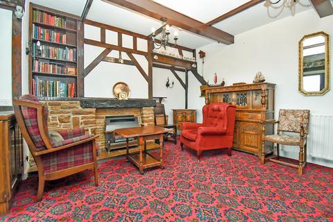 Lilac Cottage Apperley Lane, Rawdon, Leeds, LS19 7DX
